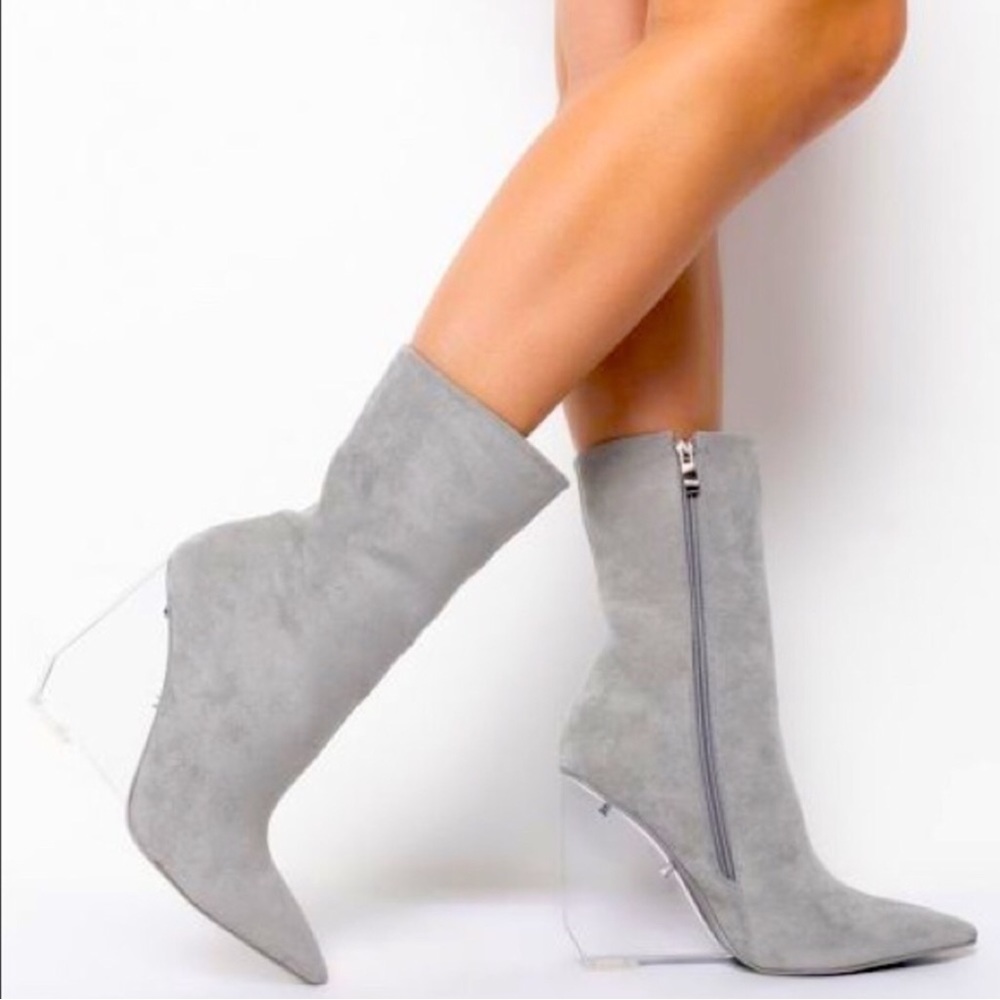🎉Host Pick🎉 Azalea Wang Gray Suede Wedge Platform Sock Boots